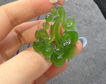 Antique Style Spinach Green Nephrite Pendant | Traditional Chinese Inspired Jewelry SJ 1590