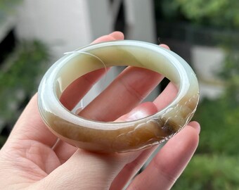 54.2 mm Tricolor sugar white nephrite carved bangle certified natural 9099 收藏证