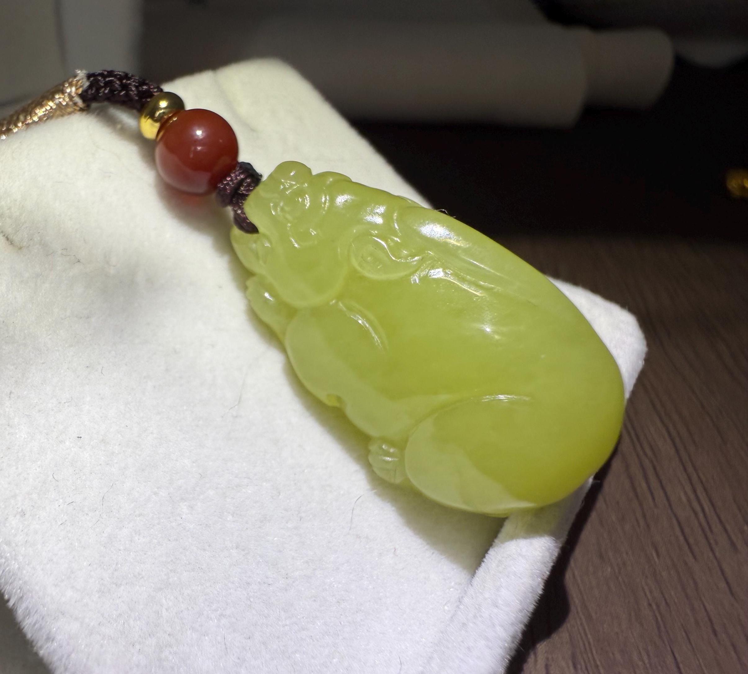 翡翠貔貅ペンダントチャーム｜チキンオイルイエローネフライト｜天然