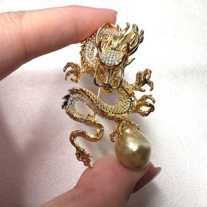 Lunar New Year Special South Sea gold pearl setting sterling silver gold plated dragon pendant Brooch