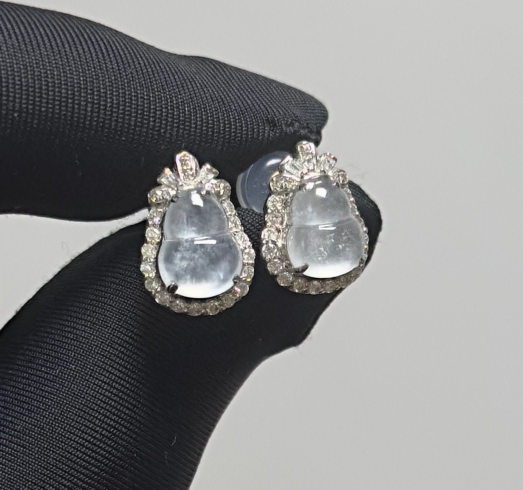 Glass Variety Type A Translucent Burmese jade Hulu Calabash setting 18K gold with natural diamonds stud earrings certified natural