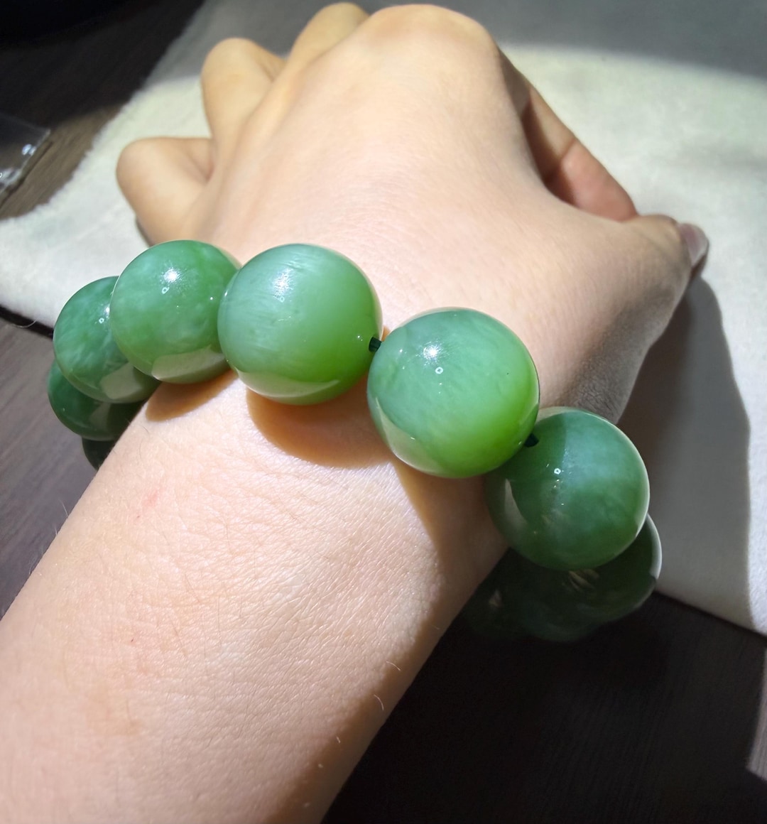 キャッツアイグリーンシャトヤント天然シベリアグリーン翡翠15mm