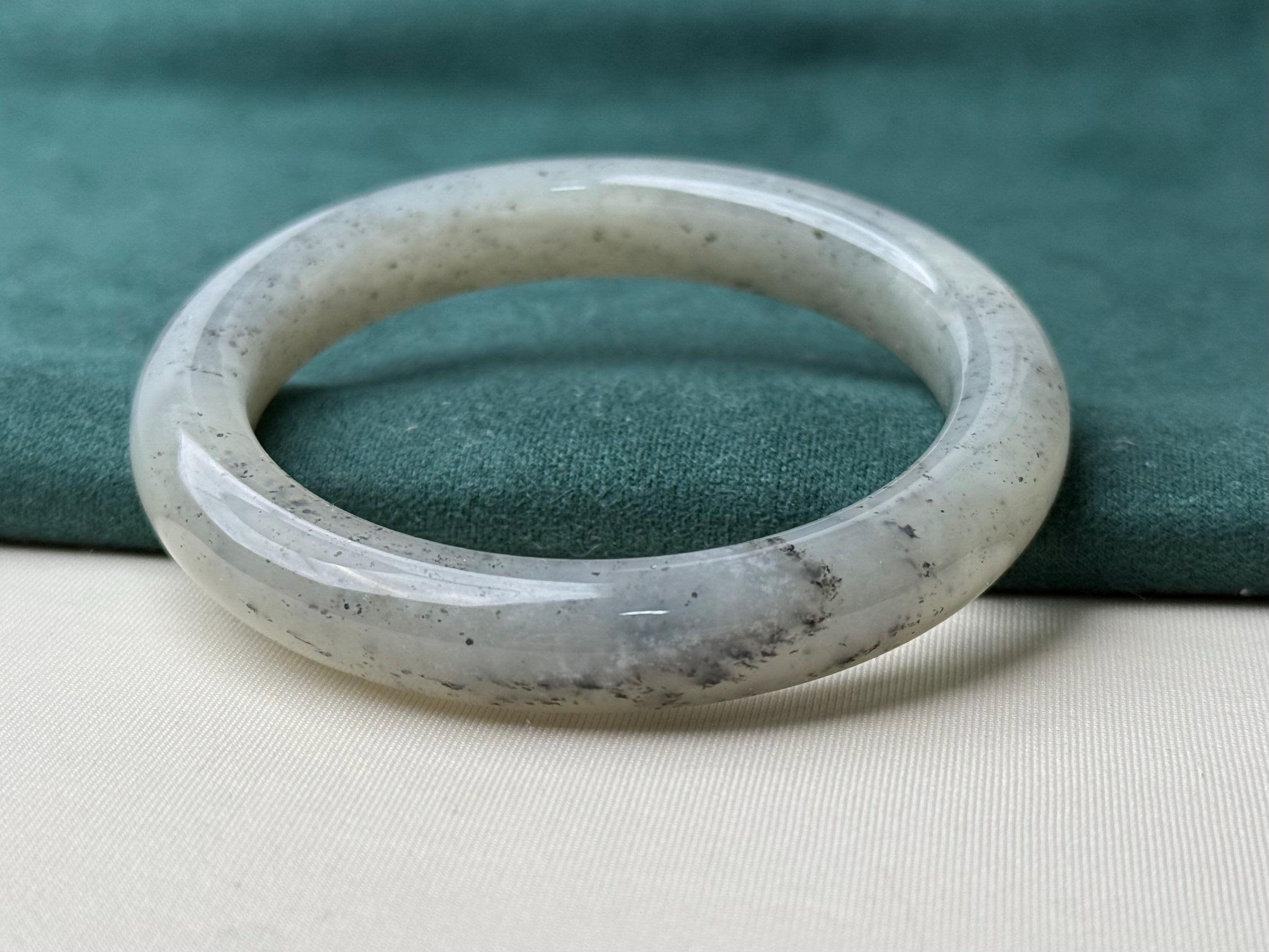 57.5mm 河翡翠 青花 黒墨ネフライト ラウンドバングル 中国翡翠 天然 