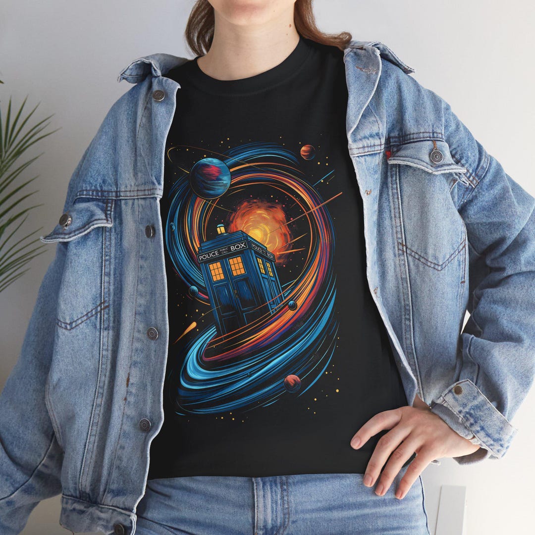 TARDIS Unisex Tee, Doctor Who Shirt, Sci-fi Graphic Top - Etsy UK