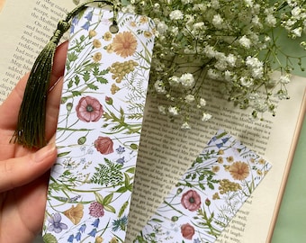 Botanical Wildflower Watercolour Bookmark, Handmade Meadow Flower Bookmark, Minimalist Nature Book Lover Gift, Customised Floral Tassel