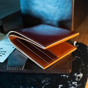 Cartera Shell Cordovan, Cartera Shell Cordovan, Cartera plegable Shell Cordovan & Buttero, Cartera de cuero italiano, Cartera de cuero curtido vegetal