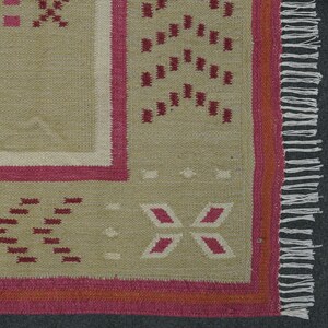 Reversible Indian Cotton Area Striped Rug, Handwoven Kilim Natural Dyed Dhurrie For Decor,Flat weave Washable Rug For Home and Bedroom Decor