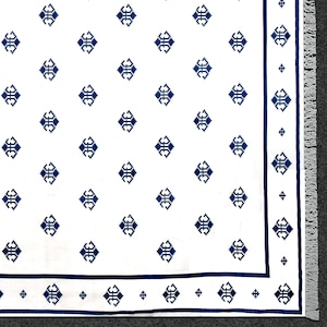 Handwoven Cotton Area Rug, Flat Weave Natural Vegetable Dyed Dhurrie, Reversible Indian Floral Pattern Rug Home Decor wall tapestry Gift
