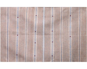 Modern handgemaakt, natuurlijk, plantaardig geverfd Indiaas dhurrie katoenen vloerkleed met beige en bruine strepen, omkeerbaar wandtapijt, uniek exemplaar.
