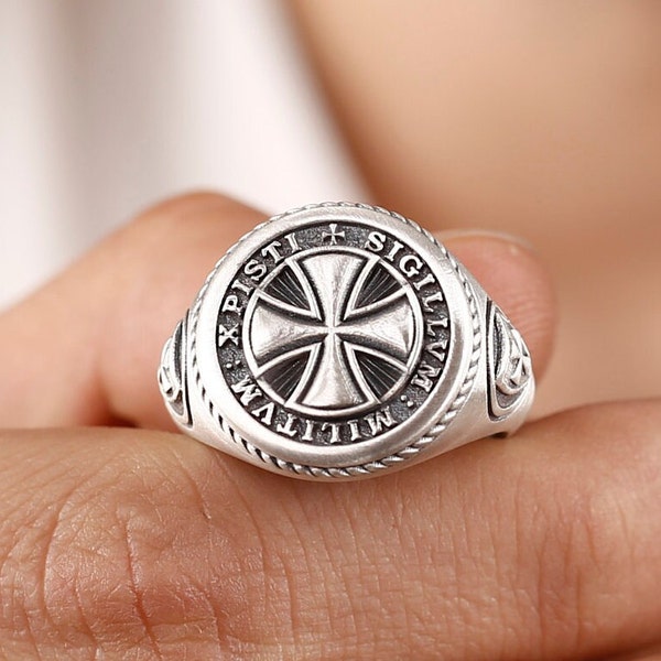 Templar Cross Signet Men Ring, Knight Templar Sterling Silver Ring, Catholic Ring, Christian Signet Ring, Maltese Templar Symbol