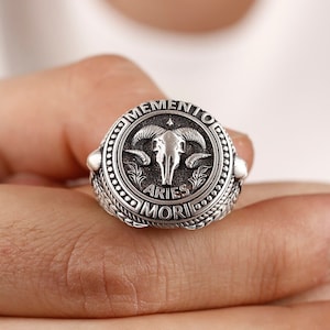 Aries Memento Mori Ring For Men, Ram Skull Gothic Mens Signet Ring in Silver, Zodiac Signet Ring For Boyfriend, Silver Men Ring