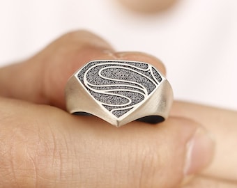 Gold superman deals ring