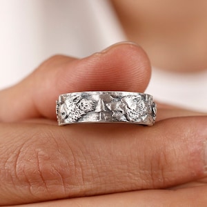 Wolf Head Mens Wedding Band Ring, Viking Wedding Band Ring For Men in Sterling Silver, Men&#39;s Nature Wedding Band Ring, Gift For Him