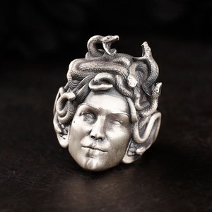 Gorgon Medusa Handmade Sterling Silver Men Biker Ring, Greek Mythology Ring, Medusa Gothic Ring, Gorgon Medusa Silver Jewelry, Gift For Him
