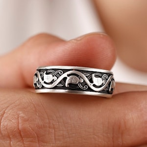 Pigeon Silver Men Wedding Ring, Bird Ring, Men Wedding Band, Promise Ring, Sterling Silver Men Engagement Ring, Gift For Him, Promise Band