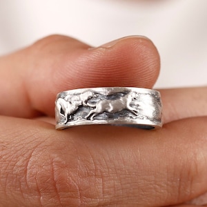Wolf Head Mens Wedding Band Ring, Viking Wedding Band Ring For Men in Sterling Silver, Men Promise Ring, Wedding Ring, Gift For Him