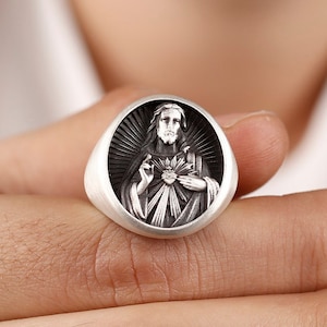 Jesus Ring, Engraved Jesus Christ Ring, Religious Statement Ring, Oxidized Silver Catholic Ring, Christian Ring, Silver Christian Ring