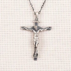Crucifixion of Jesus Catholic Necklace, Sterling Silver Cross Necklace For Christian, Faith Necklace For Family, Crucifix Necklace For Him