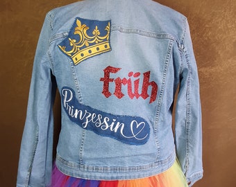 Early princess denim jacket with embroidery in size 42 and an armpit measurement of 48 cm -11-