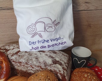 Brotbeutel "Der frühe Vogel holt die Brötchen" nachhaltig und wiederverwendbar aus Omas Stoffen mit schöner Stickerei.