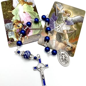 Coroncina di San Michele Arcangelo + Angelo Custode Rosario da una decina con grani blu metallizzati e biglietti di preghiera, San Benedetto