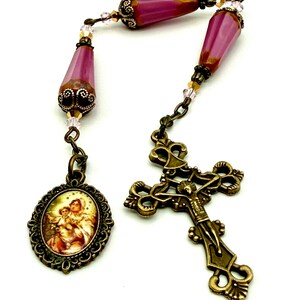Nossa Senhora Virgem Maria Nossa Senhora e o Menino Jesus Três Ave Marias Terço Medalha Crucifixo de Bronze em Vidro Tcheco Artesanal de Qualidade Herança
