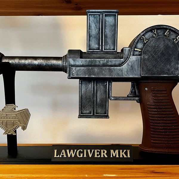 Judge Dredd Lawgiver Replica Display Stand