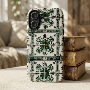 Funda para teléfono con azulejos verdes: diseño mediterráneo resistente