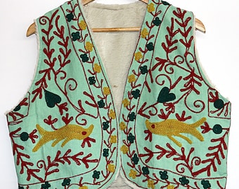 Handmade Mint Green Suzani Embroidery Vest, Soft Silk Fur Lining, Sleeveless Boho Waistcoat, Artisan Crafted Floral Winter Gilet, One Size