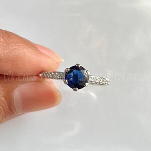 14k White Gold Over 925 Silver 2 Ct Round Cut Blue Sapphire Classic Engagement Ring For Women&#39;s