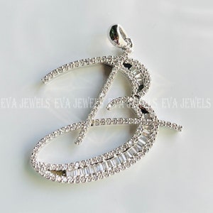 Colgante con dije de letra inicial "B" de diamante blanco de talla redonda y baguette de 2,50 quilates sin colgante de cadena, oro blanco de 14 k sobre plata de ley 925