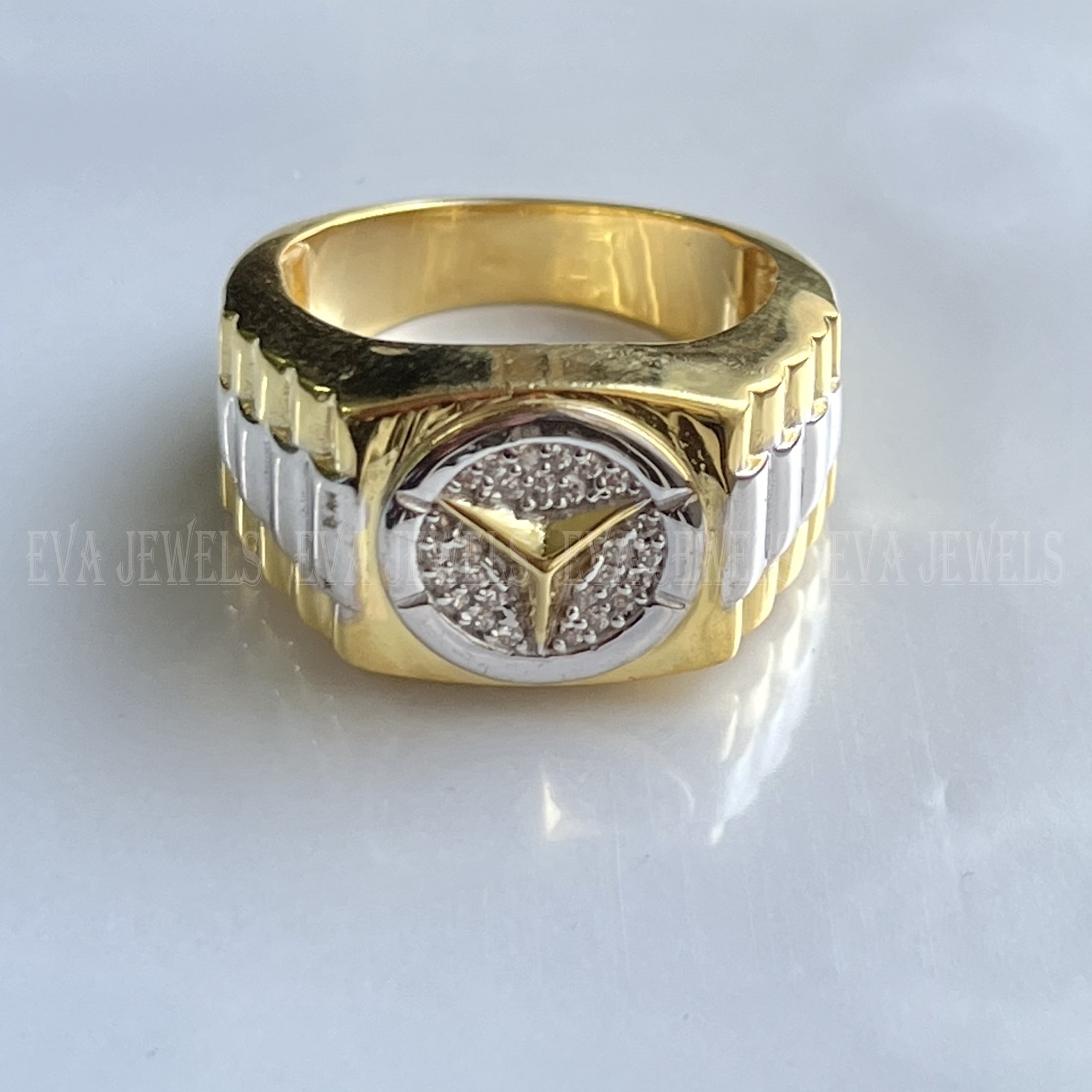 Gold Rings – Tagged 