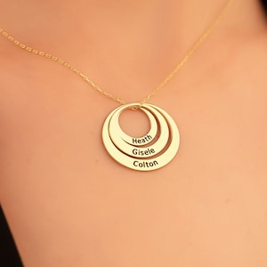 14K Solid Gold Multiple Name Necklace - Family Name Round Necklace - Children Name Circle Necklace - Two Name Necklace - Gift For Mom