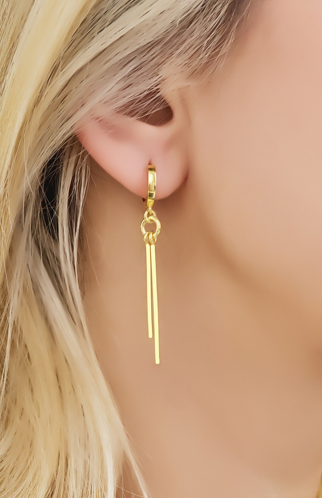 ★ wing bling★ 14k Arista Gold Bar Earrings il_1080xN.4898005795_f9uy.jpg