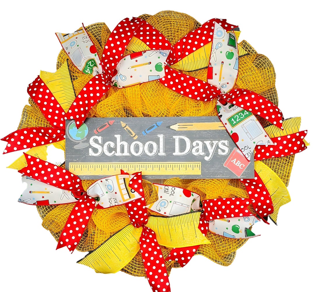 School Days Wreath, Teacher Appreciation Wreath, Classroom Wreath ...