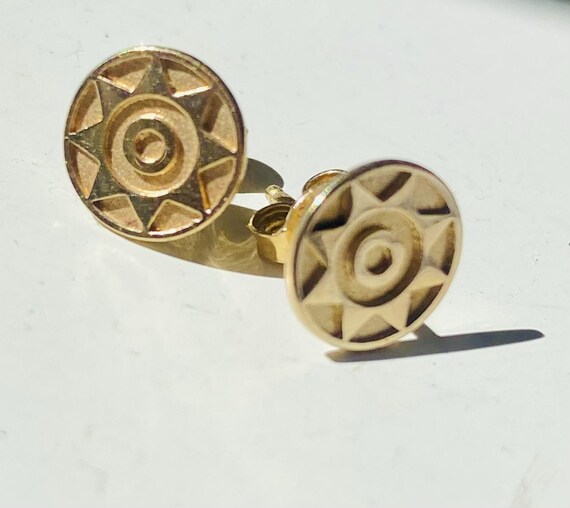 Kirsten Sander Sterling Silver 925 Vermeil Plated ( 23.5 ct) Golden Sun Stud Pair of Earrings