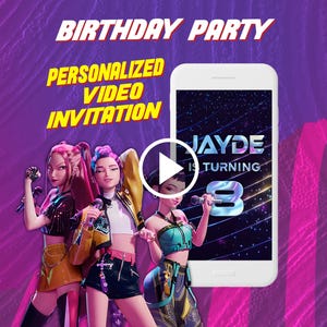 Op de afbeelding: Een digitale uitnodiging voor een verjaardagsfeestje op een smartphone. De uitnodiging toont drie geanimeerde figuren met microfoons, met de tekst "BIRTHDAY PARTY" en "PERSONALIZED VIDEO INVITATION". Het telefoonscherm toont "JAYDE IS TURNING 8".