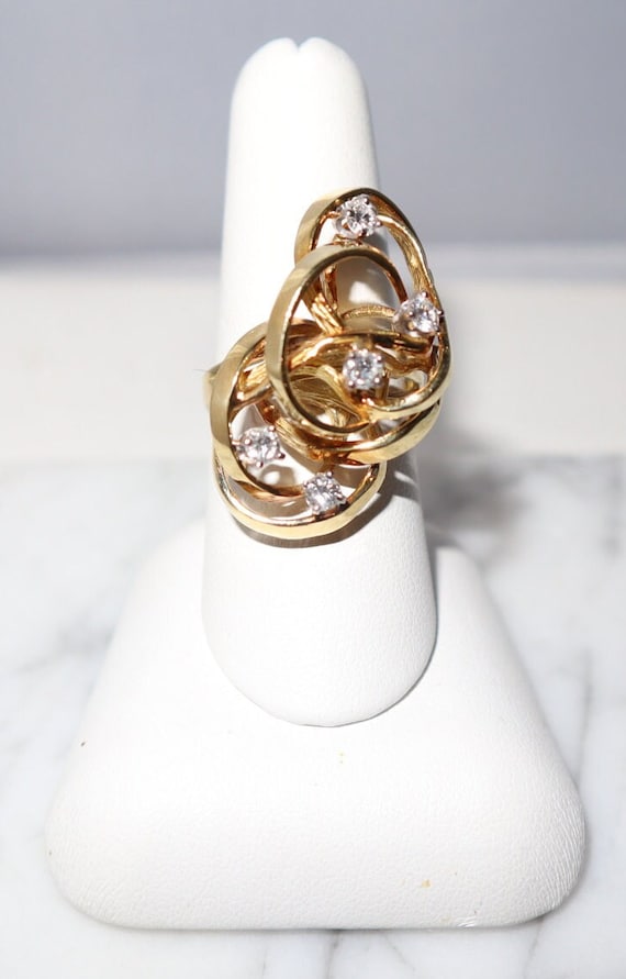 18kt Yellow Gold Geometric Ring with Diamonds - image 1