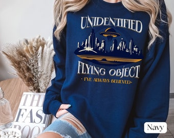 UFO sweatshirt, Cute Ufo shirt, Ufo day,  Alien t shirt,  Cute alien sweatshirt, Boho Ufo shirt, Simple Ufo shirt, Comfy Alien sweatshirt