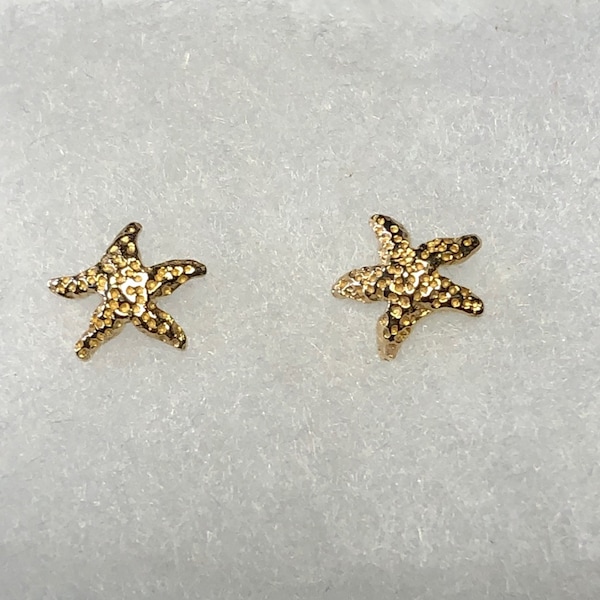 14k Yellow Gold Small Sea Star Stud Earrings - Starfish - Sealife - Wildlife - Fine Jewelry