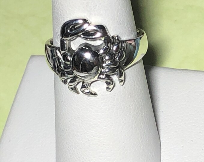 Sterling Silver Crab Ring  -Sealife, marine life jewelry - Sizes 6-7-8-9