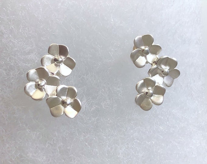 Frosted Sterling Silver Flower Earrings: Nature Inspired Jewelry