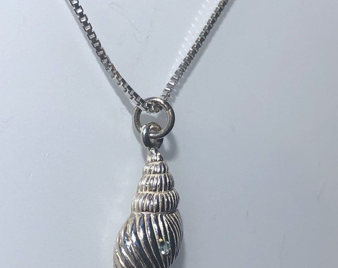 Sterling Silver Shell Necklace / Pendant, Sealife, Marine life.