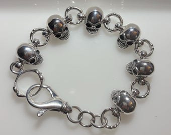 Sterling Silver 8.5" Skull and Bone-Shaped "O" Rings Bracelet