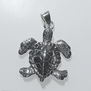 Sterling Silver Sea Turtle Pendant   - Nature life  - Wild life  - marine life Jewelry