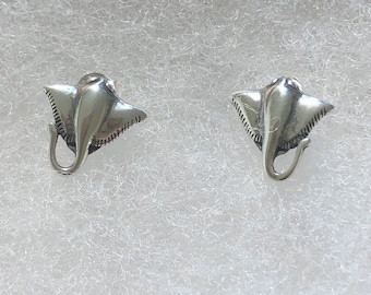 Sterling Silver Stingray Stud Earrings, Nature life, Sealife Jewelry