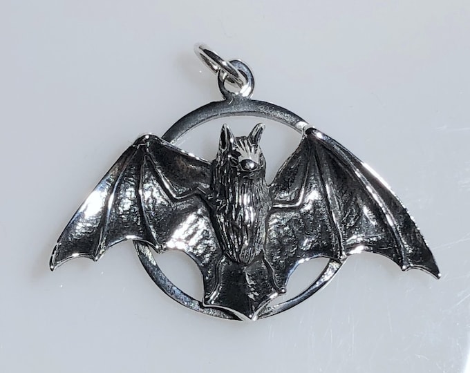 Large Sterling Silver Bat in Hoop Pendant - Nature life - Wild life Jewelry