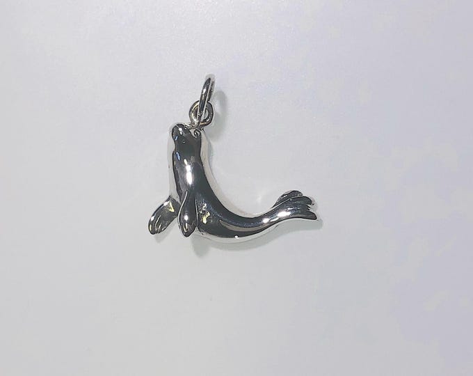 Sterling Silver Seal Pendant: Wildlife Nature Jewelry