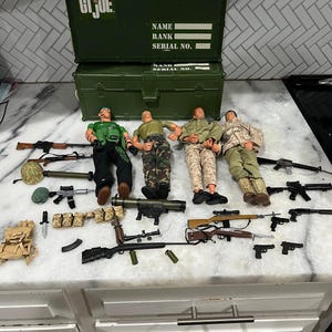 GI Joe 12” Action Figure Lot Hasbro 1996 + Weapons, Gear & 2 Footlockers