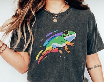 Rainbow Frog Pride Shirt, LGBTQ Shirt, Pride Month Parade Shirt, Gay Pride Shirt, Lesbian Right's Shirt, Trans Pride, Frog Shirt Pride Gift